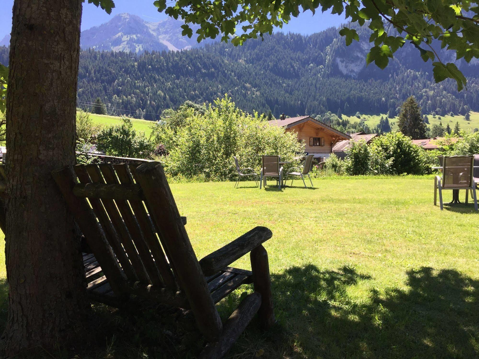 Hotel Roc Et Neige Chateau-d'Oex Luaran gambar